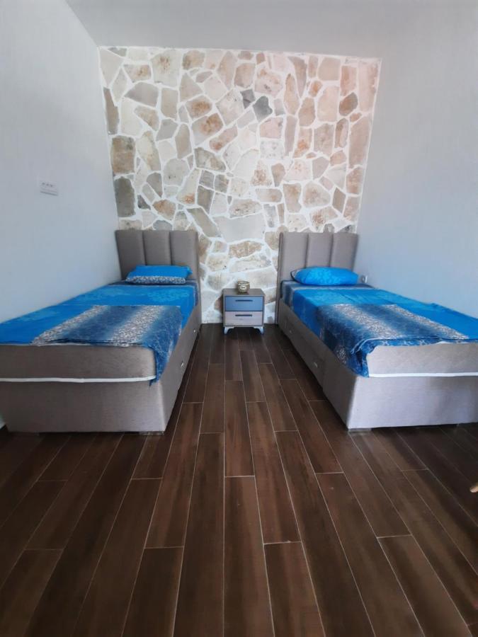 Apartments Kingfisher Вирпазар Екстериор снимка