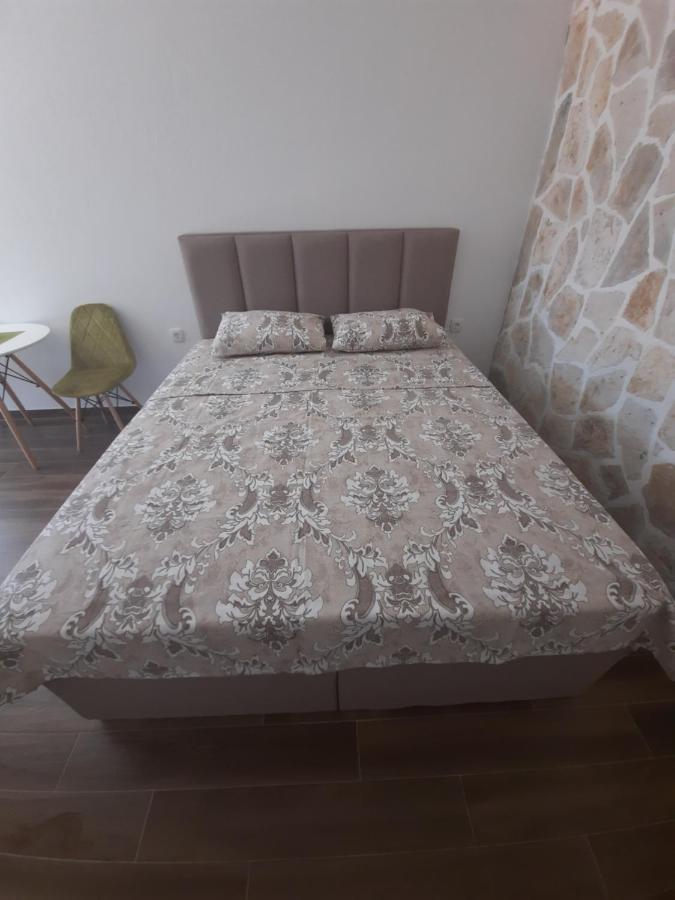 Apartments Kingfisher Вирпазар Екстериор снимка