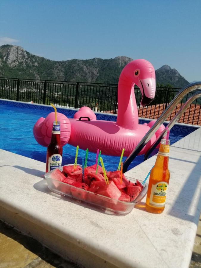 Apartments Kingfisher Вирпазар Екстериор снимка