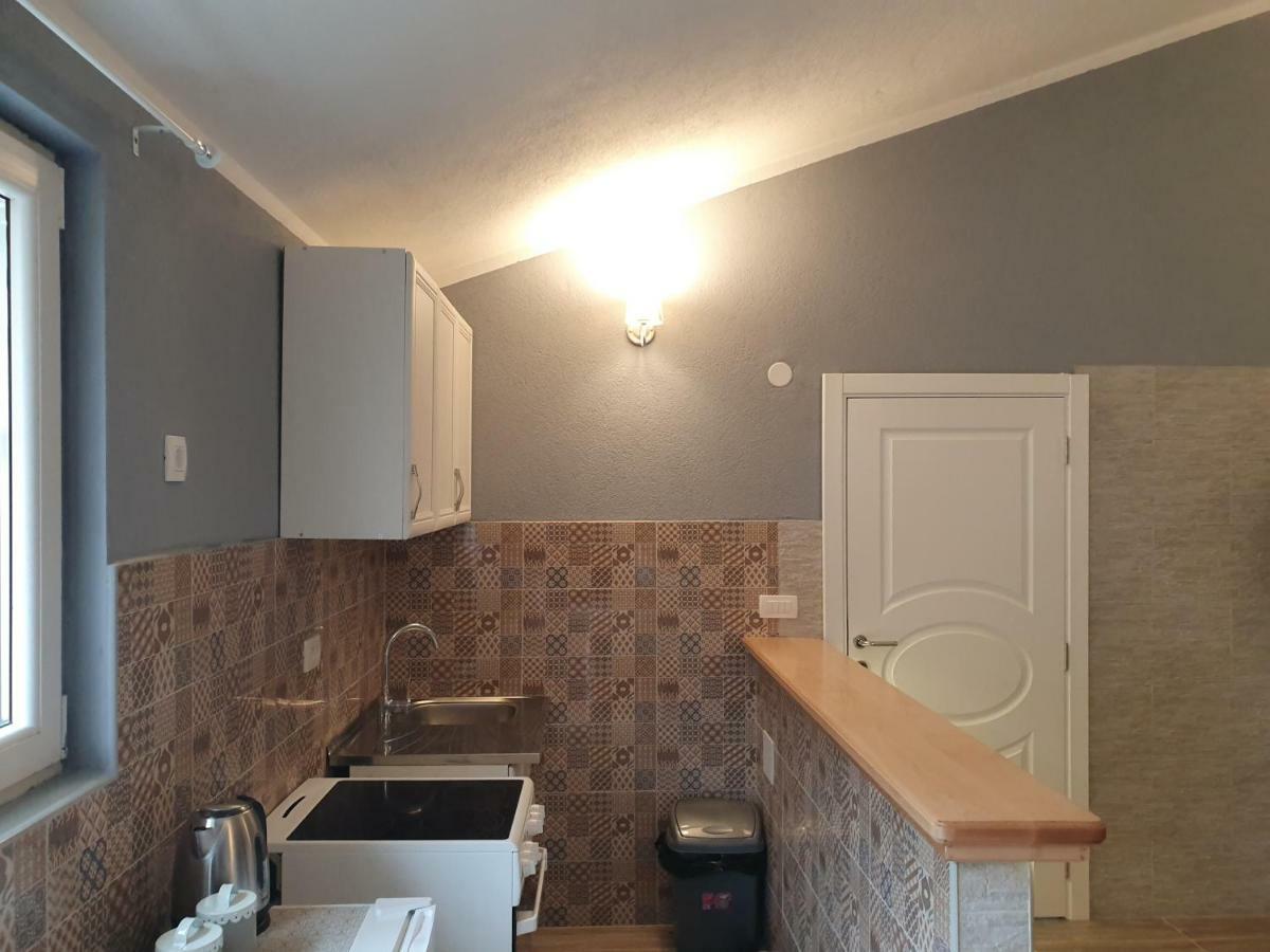 Apartments Kingfisher Вирпазар Екстериор снимка